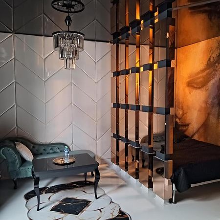 Black House A رادوم المظهر الخارجي الصورة